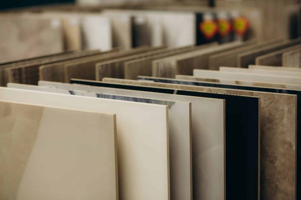 The pros and cons of using porcelain stoneware